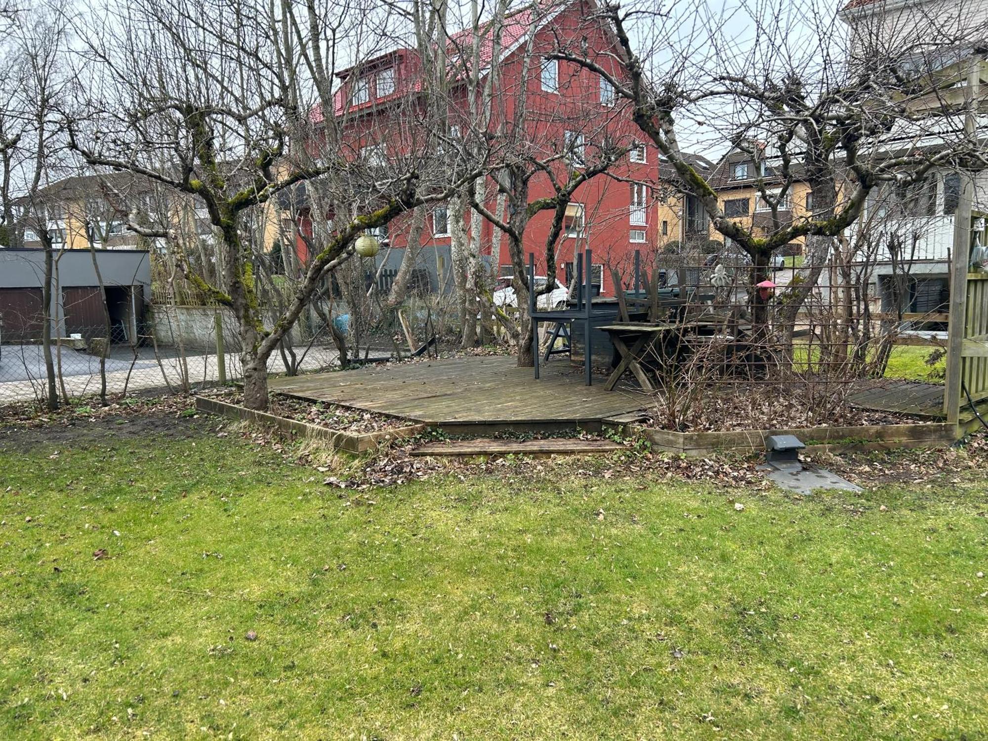 Appartement Kaellarlaegenhet Floragatan à Halmstad Extérieur photo